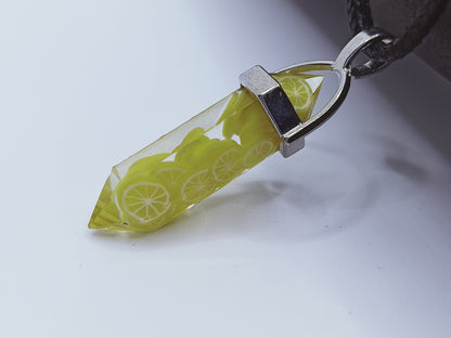 Resin bullet pendant (Lemon in side)