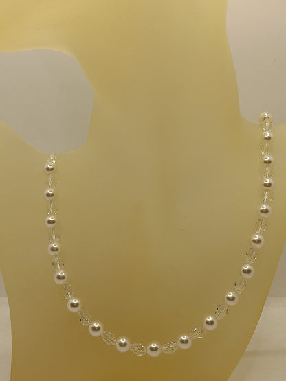 Statement Pearl Necklaces