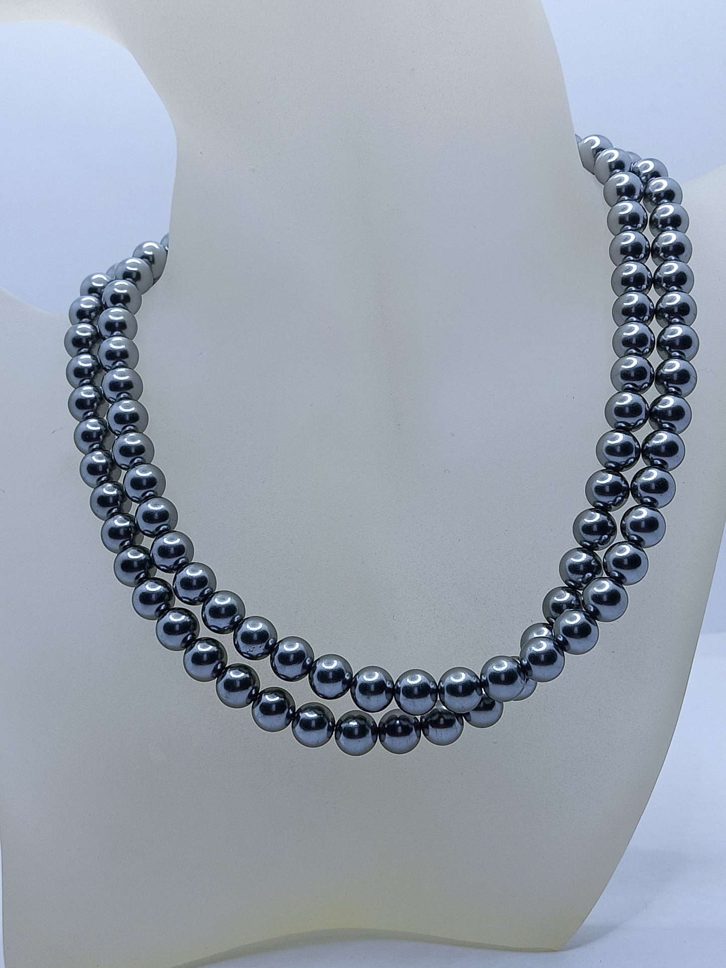 Decent Royal Pearl Necklace (8mm)